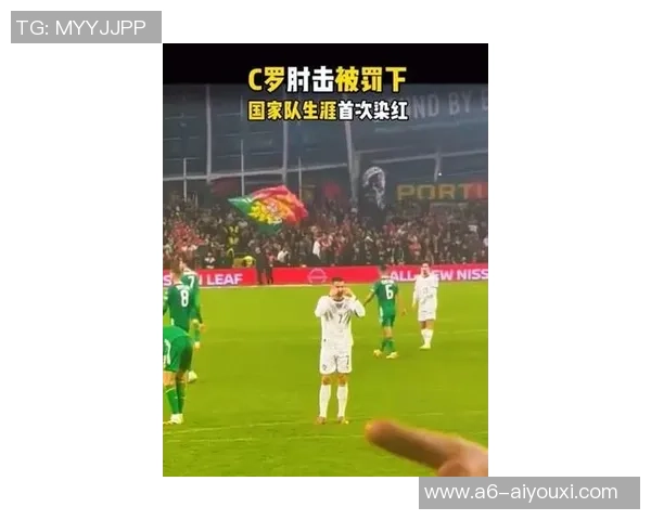 纠缠颇深，C罗肘击爱尔兰后卫染红下场，4年前这位对手曾因寻衅被C罗一掌击倒